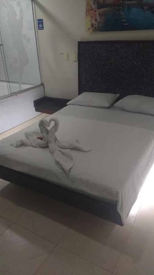Hotel Marat Medellin